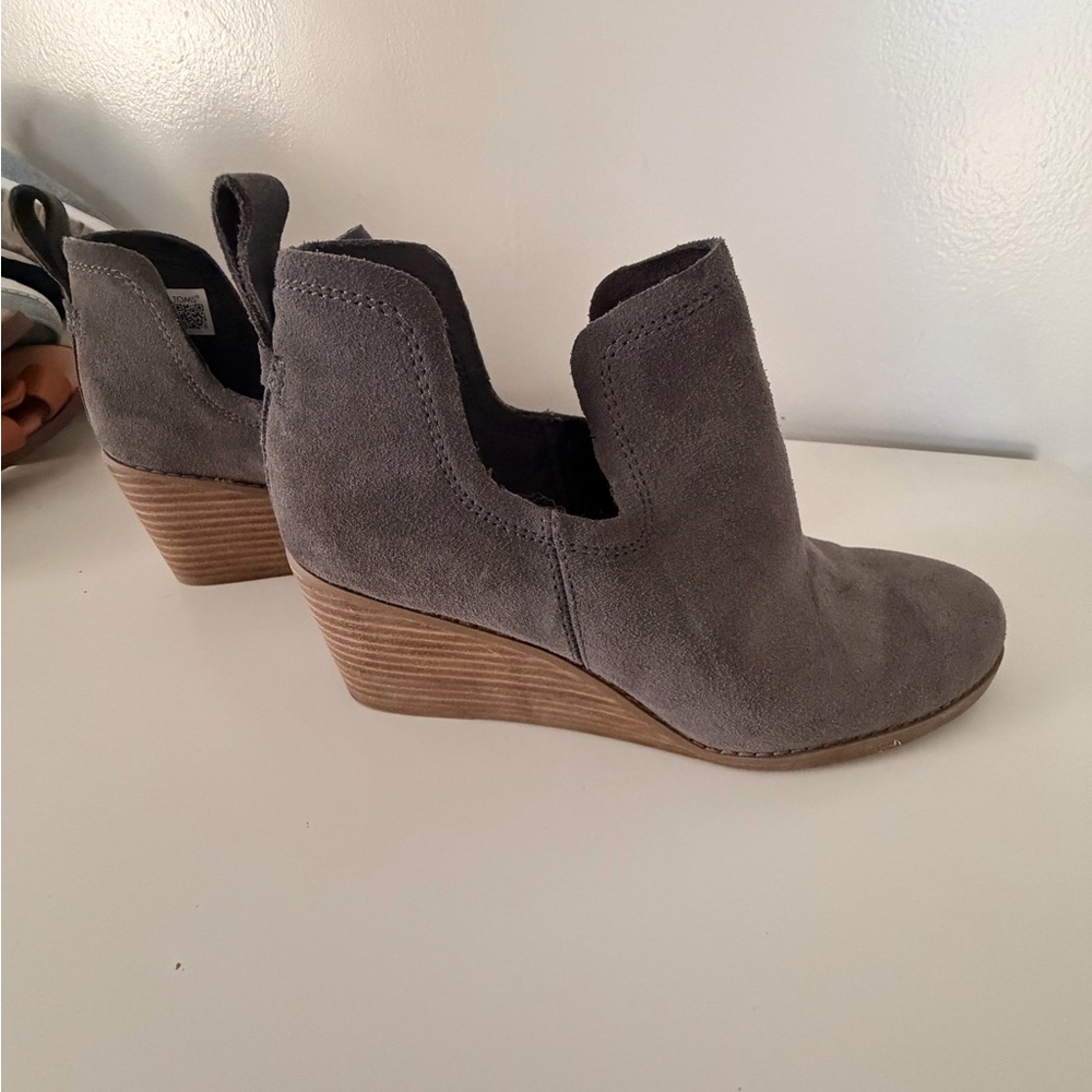 Toms Gray Suede Ankle Booties